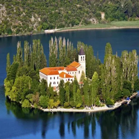 Goga Holiday home